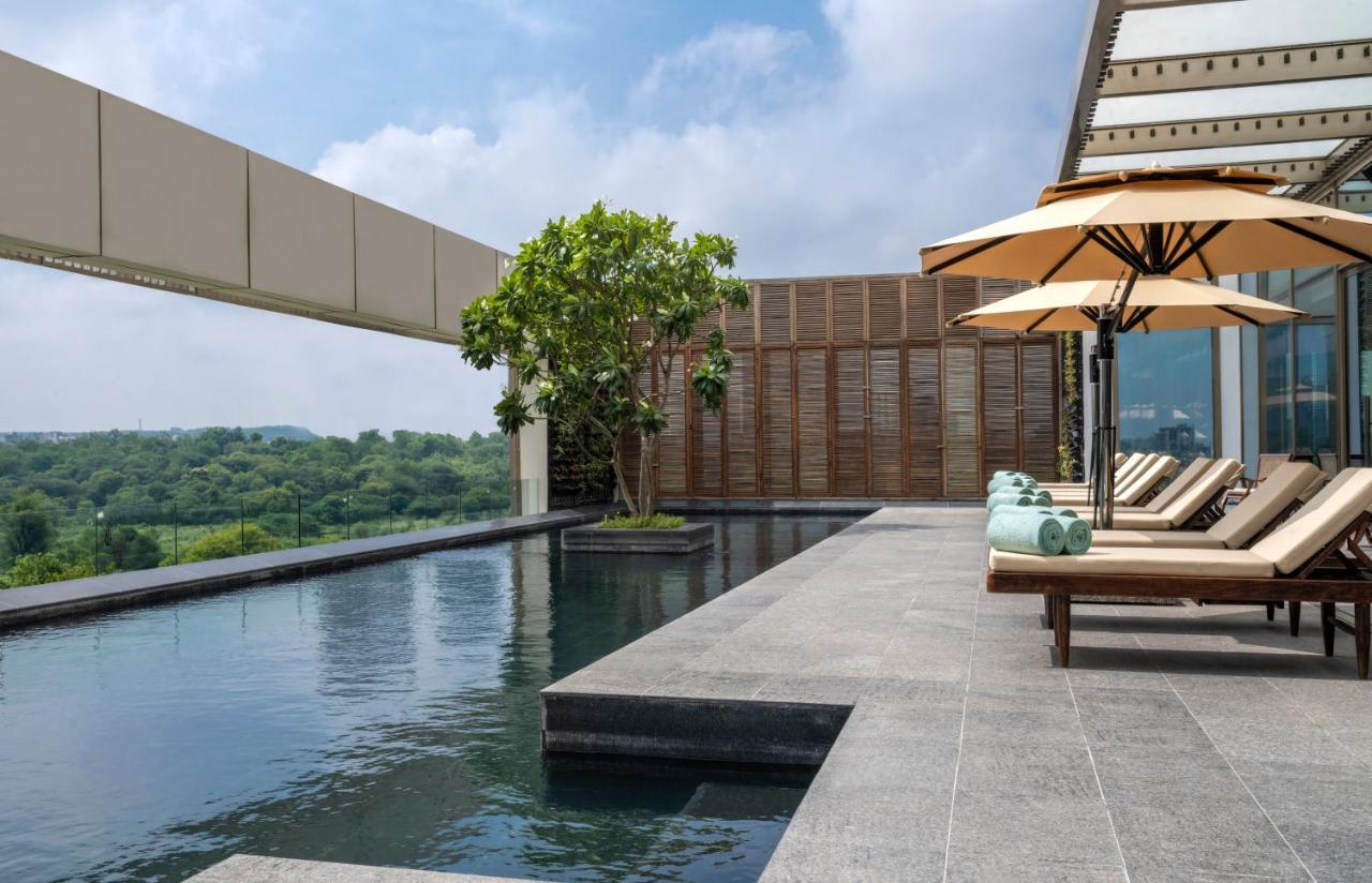 Grand Hyatt Gurgaon Ξενοδοχείο Εξωτερικό φωτογραφία