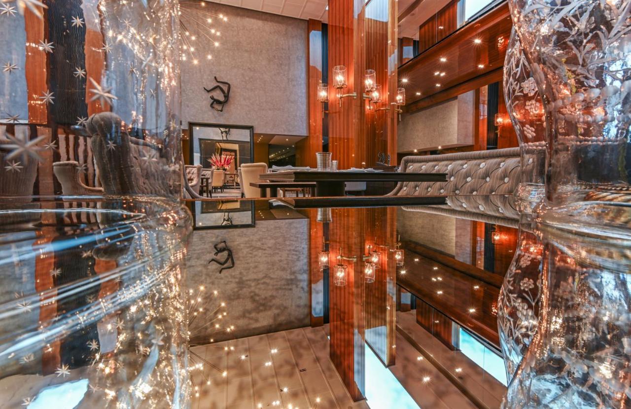 Grand Hyatt Gurgaon Ξενοδοχείο Εξωτερικό φωτογραφία