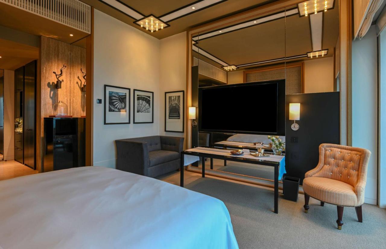 Grand Hyatt Gurgaon Ξενοδοχείο Εξωτερικό φωτογραφία